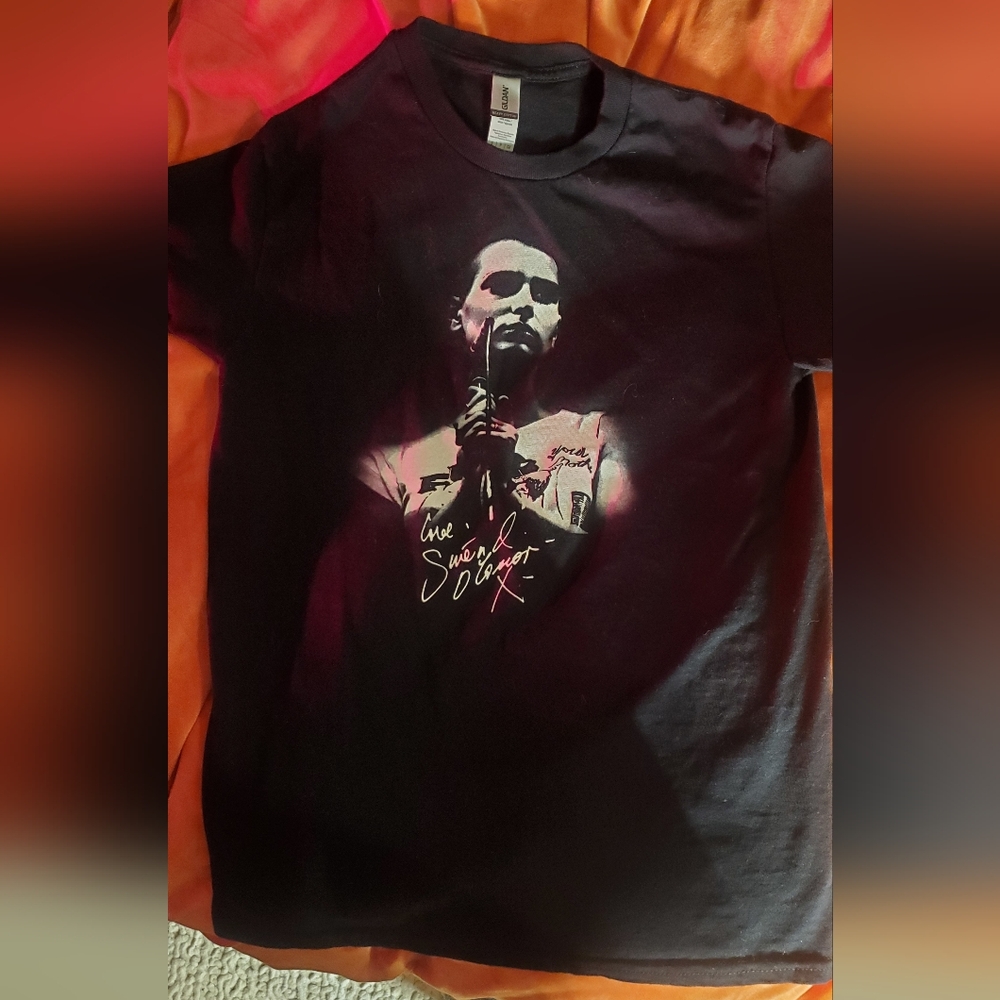 Sinead O'Connor t shirt